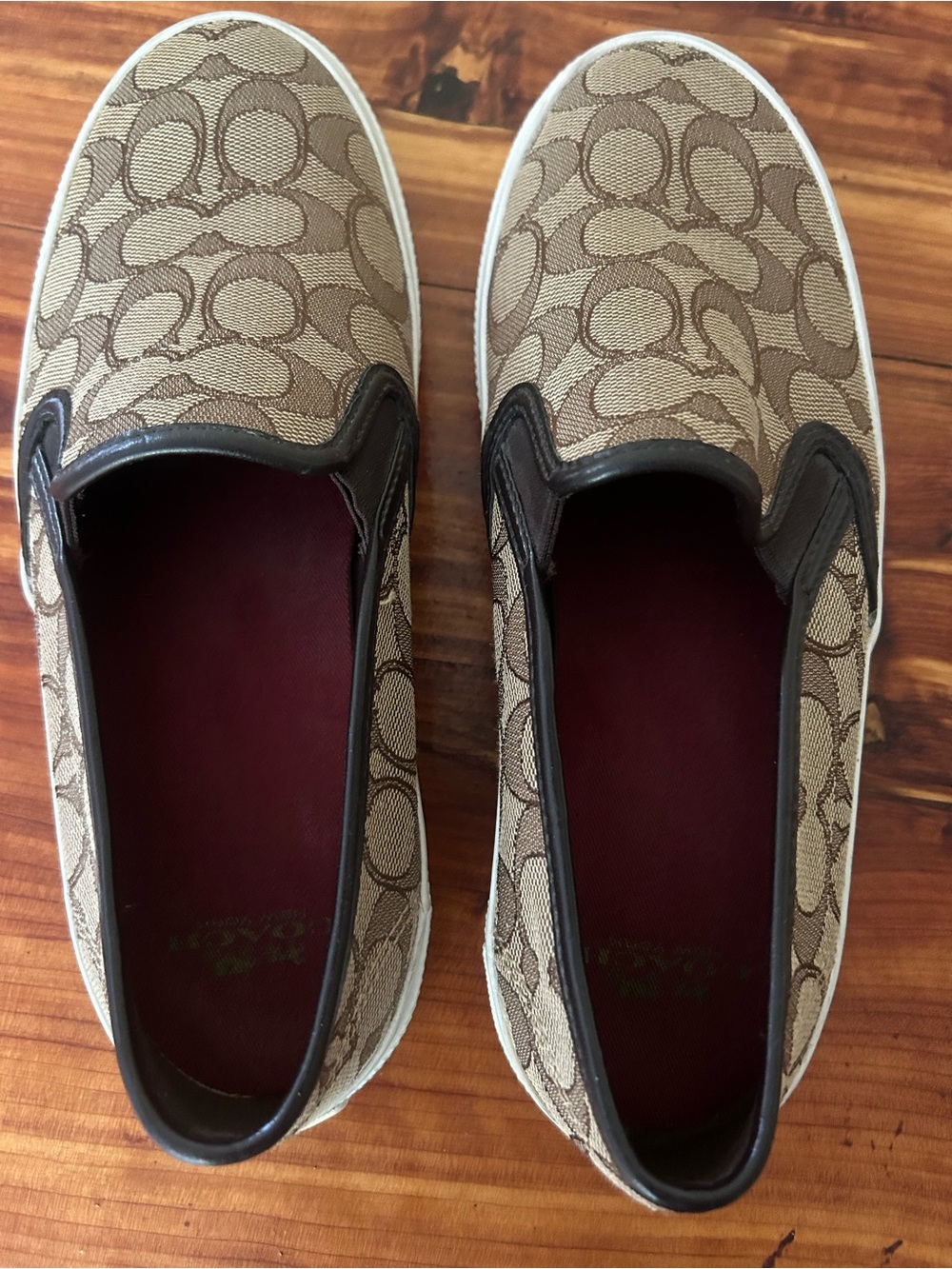 Womens Slip-On Sneakers in Tan Signature Pattern